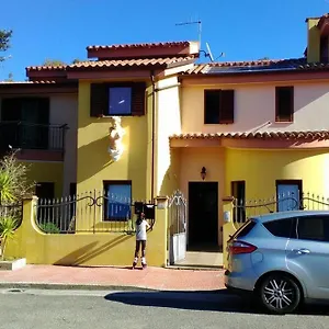 Magnolia , Muravera Italia